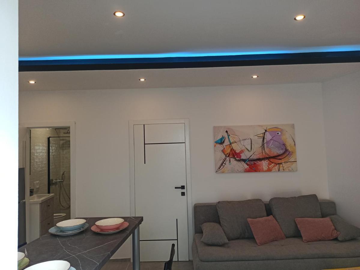 Appartement Grannyanny à Šibenik Extérieur photo