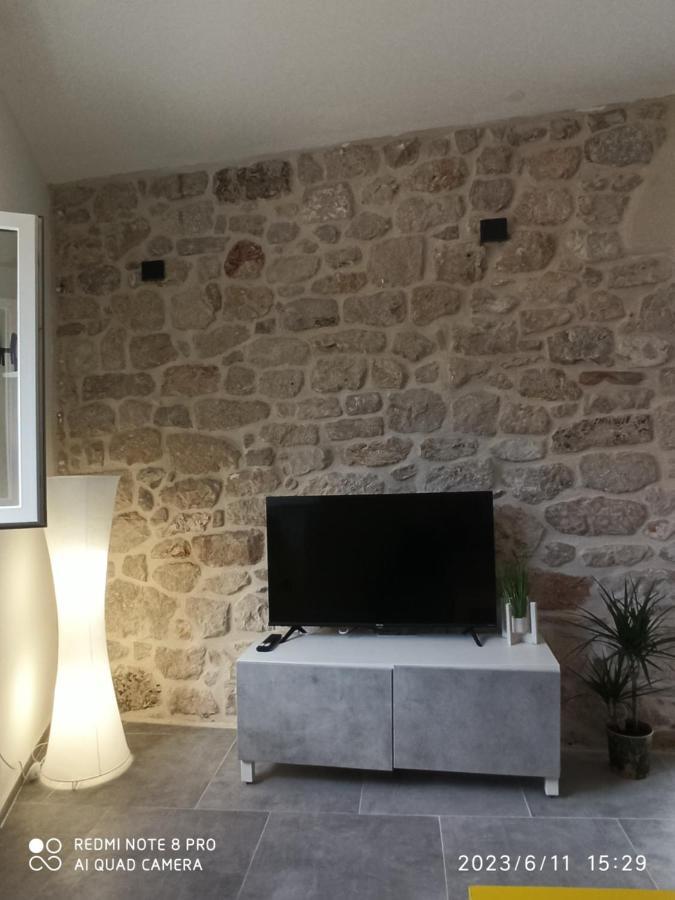 Appartement Grannyanny à Šibenik Extérieur photo